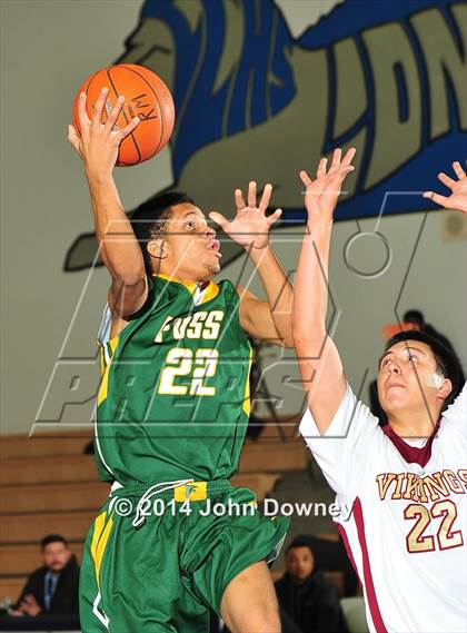 Thumbnail 2 in Foss @ Downey (MaxPreps Holiday Classic) photogallery.