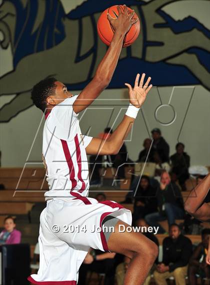 Thumbnail 1 in Foss @ Downey (MaxPreps Holiday Classic) photogallery.