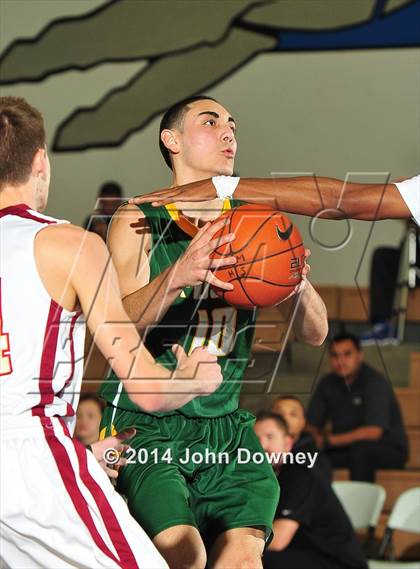 Thumbnail 3 in Foss @ Downey (MaxPreps Holiday Classic) photogallery.