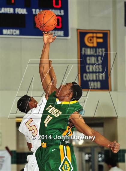 Thumbnail 1 in Foss @ Downey (MaxPreps Holiday Classic) photogallery.