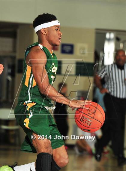 Thumbnail 2 in Foss @ Downey (MaxPreps Holiday Classic) photogallery.