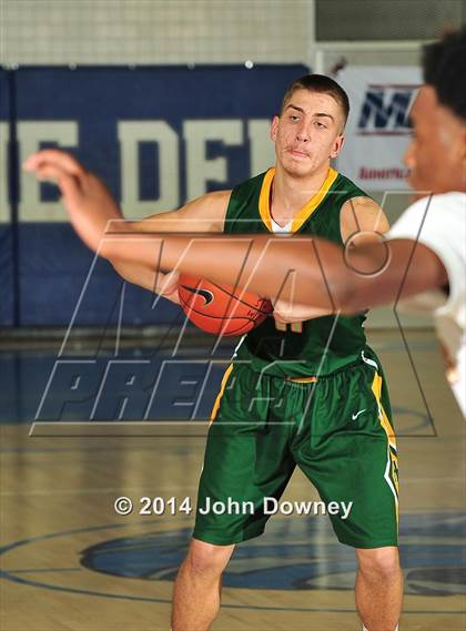 Thumbnail 3 in Foss @ Downey (MaxPreps Holiday Classic) photogallery.