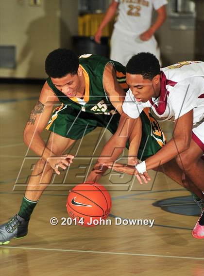Thumbnail 3 in Foss @ Downey (MaxPreps Holiday Classic) photogallery.