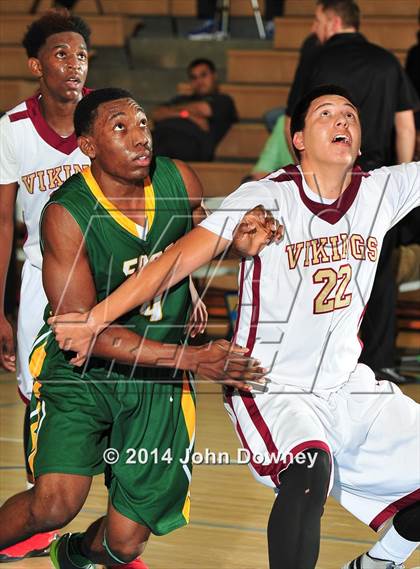 Thumbnail 2 in Foss @ Downey (MaxPreps Holiday Classic) photogallery.