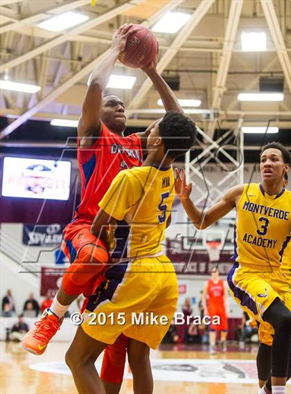 Thumbnail 2 in Bishop Gorman vs. Montverde Academy (Spalding HoopHall Classic) photogallery.