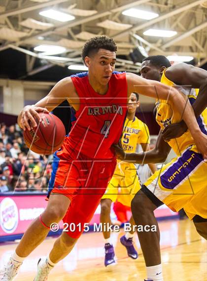 Thumbnail 2 in Bishop Gorman vs. Montverde Academy (Spalding HoopHall Classic) photogallery.