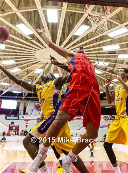 Thumbnail 3 in Bishop Gorman vs. Montverde Academy (Spalding HoopHall Classic) photogallery.