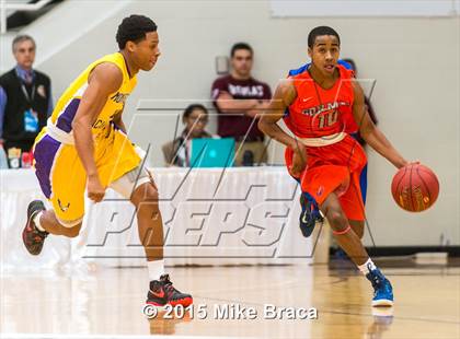 Thumbnail 1 in Bishop Gorman vs. Montverde Academy (Spalding HoopHall Classic) photogallery.