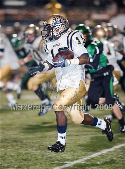 Thumbnail 1 in Los Osos vs. Upland (CIF SS Central Division Final) photogallery.