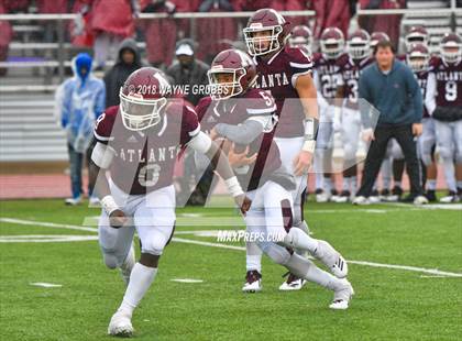 Thumbnail 1 in Atlanta vs. Malakoff (UIL 3A Regional Playoff) photogallery.