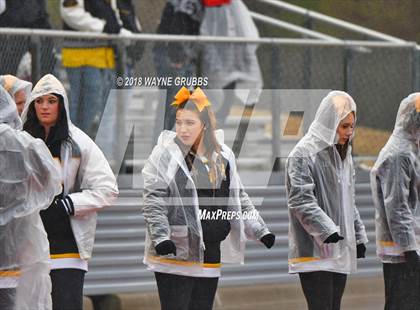 Thumbnail 2 in Atlanta vs. Malakoff (UIL 3A Regional Playoff) photogallery.