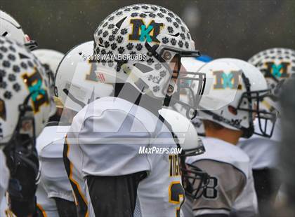 Thumbnail 3 in Atlanta vs. Malakoff (UIL 3A Regional Playoff) photogallery.