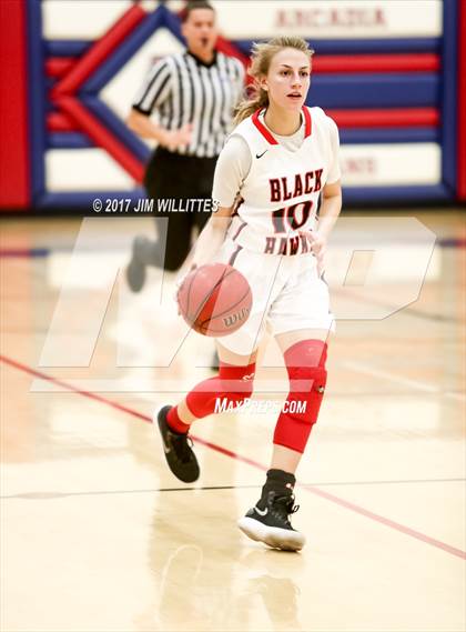 Thumbnail 2 in Fairfax vs.  Williams Field (Lady Titan Winter Hoops Classic) photogallery.