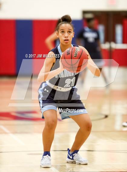 Thumbnail 2 in Fairfax vs.  Williams Field (Lady Titan Winter Hoops Classic) photogallery.