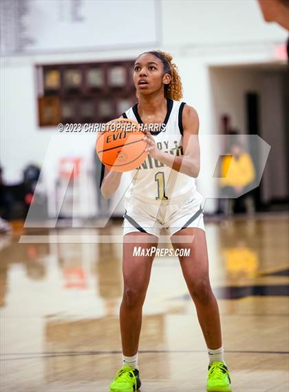 Thumbnail 3 in Granada Hills Charter vs Bishop Montgomery (CIF SS Division 1 Round 1) photogallery.