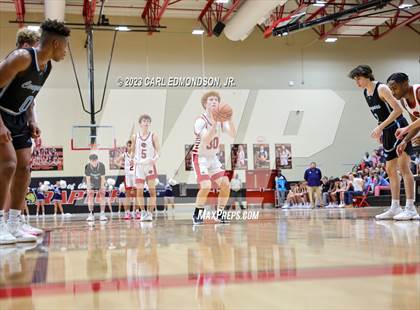 Thumbnail 1 in Centennial @ Ravenwood photogallery.