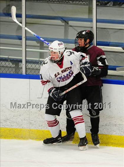 Thumbnail 1 in Farmington @ Smith/Tolland/Windham photogallery.