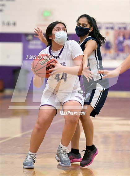 Thumbnail 1 in JV: Coral Academy of Science - Reno @ Yerington photogallery.