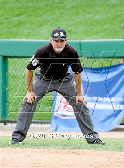 Thumbnail 1 in Elk Grove vs. Tracy (CIF SJS D1 Final - Game 3) photogallery.