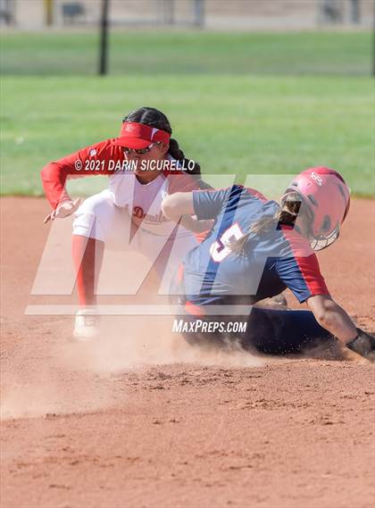 Thumbnail 1 in Santa Cruz Valley vs Benson (AIA 2A Quarterfinals) photogallery.