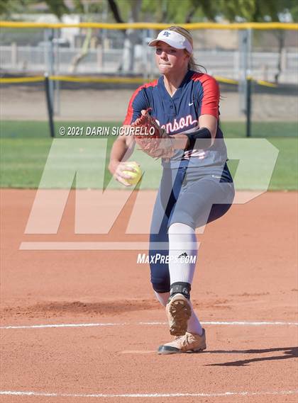 Thumbnail 2 in Santa Cruz Valley vs Benson (AIA 2A Quarterfinals) photogallery.