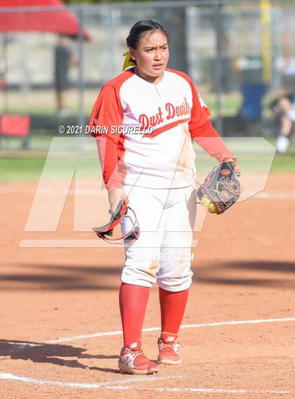 Thumbnail 3 in Santa Cruz Valley vs Benson (AIA 2A Quarterfinals) photogallery.