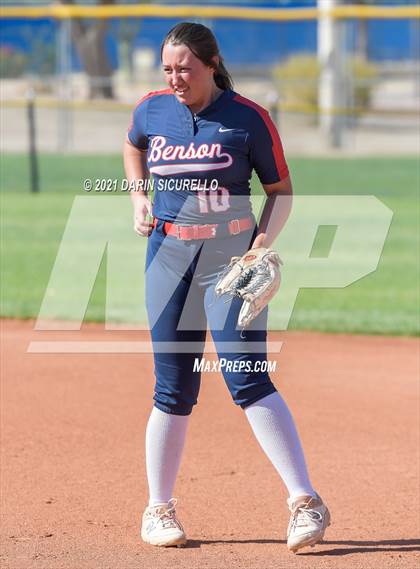 Thumbnail 2 in Santa Cruz Valley vs Benson (AIA 2A Quarterfinals) photogallery.