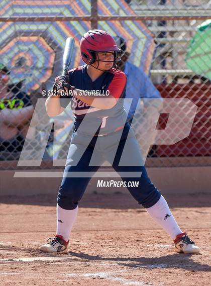 Thumbnail 2 in Santa Cruz Valley vs Benson (AIA 2A Quarterfinals) photogallery.