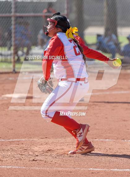 Thumbnail 2 in Santa Cruz Valley vs Benson (AIA 2A Quarterfinals) photogallery.
