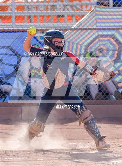 Thumbnail 2 in Santa Cruz Valley vs Benson (AIA 2A Quarterfinals) photogallery.