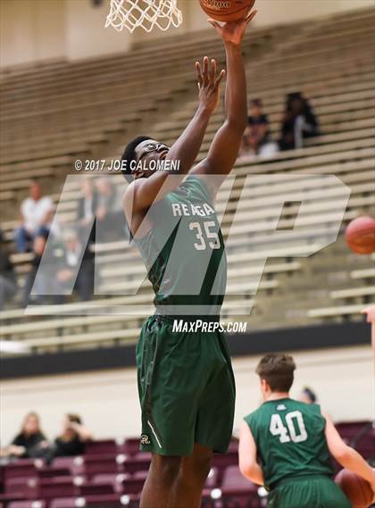 Thumbnail 1 in Reagan [Ronald] vs Madison photogallery.