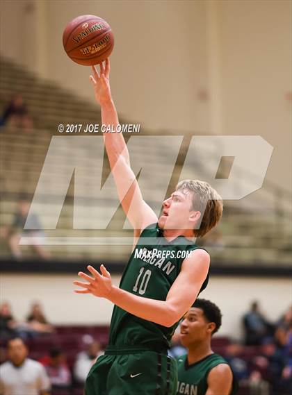 Thumbnail 3 in Reagan [Ronald] vs Madison photogallery.