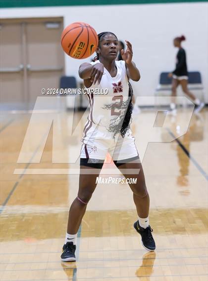 Thumbnail 2 in Bishop McNamara vs. Clackamas (Nike Tournament of Champions) photogallery.