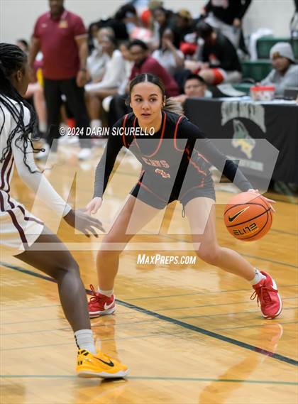 Thumbnail 2 in Bishop McNamara vs. Clackamas (Nike Tournament of Champions) photogallery.