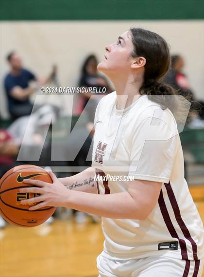 Thumbnail 1 in Bishop McNamara vs. Clackamas (Nike Tournament of Champions) photogallery.