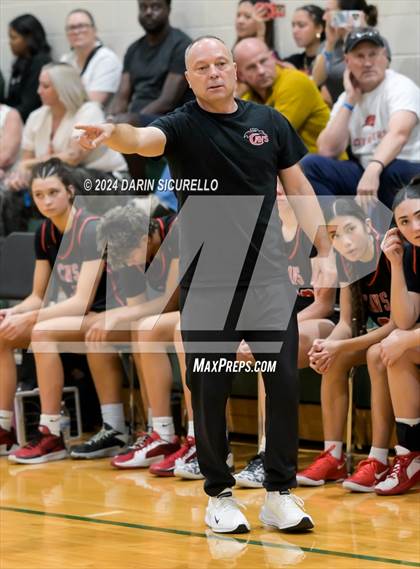 Thumbnail 1 in Bishop McNamara vs. Clackamas (Nike Tournament of Champions) photogallery.