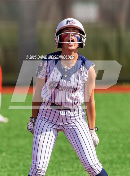 Thumbnail 2 in Miller place vs Mineola (NYPHSAA Class A Round 1) photogallery.