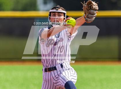 Thumbnail 1 in Miller place vs Mineola (NYPHSAA Class A Round 1) photogallery.