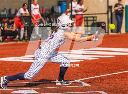 Thumbnail 3 in Miller place vs Mineola (NYPHSAA Class A Round 1) photogallery.