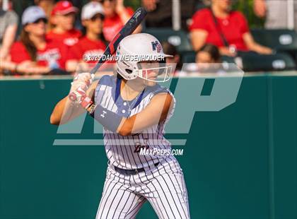 Thumbnail 1 in Miller place vs Mineola (NYPHSAA Class A Round 1) photogallery.