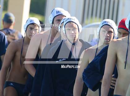 Thumbnail 3 in Loyola vs. Santa Margarita (CIF SoCal Regional D-2 Semifinal) photogallery.