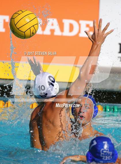 Thumbnail 1 in Loyola vs. Santa Margarita (CIF SoCal Regional D-2 Semifinal) photogallery.