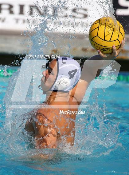 Thumbnail 1 in Loyola vs. Santa Margarita (CIF SoCal Regional D-2 Semifinal) photogallery.