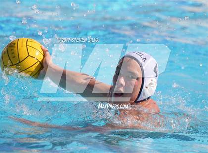 Thumbnail 3 in Loyola vs. Santa Margarita (CIF SoCal Regional D-2 Semifinal) photogallery.