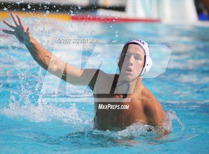 Thumbnail 1 in Loyola vs. Santa Margarita (CIF SoCal Regional D-2 Semifinal) photogallery.