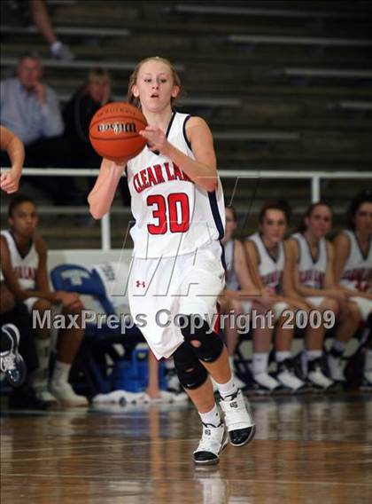 Thumbnail 3 in College Park vs Clear Lake (McDonalds Texas Invitational) photogallery.