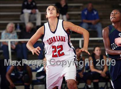 Thumbnail 3 in College Park vs Clear Lake (McDonalds Texas Invitational) photogallery.
