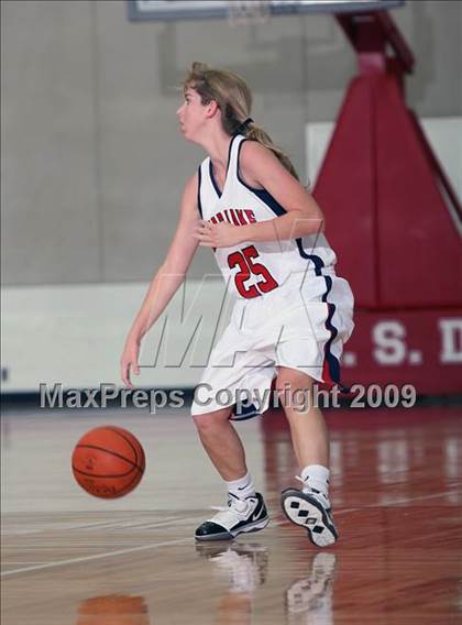 Thumbnail 2 in College Park vs Clear Lake (McDonalds Texas Invitational) photogallery.