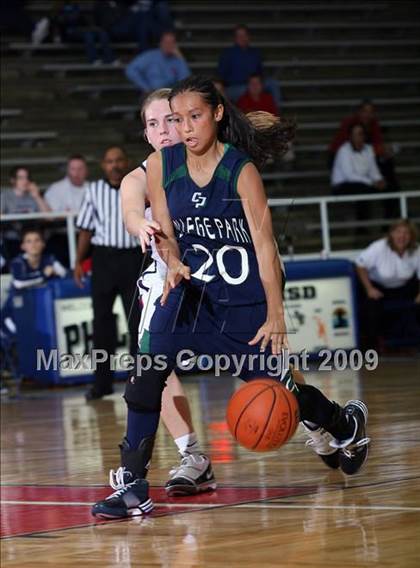 Thumbnail 2 in College Park vs Clear Lake (McDonalds Texas Invitational) photogallery.