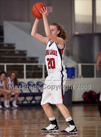 Thumbnail 1 in College Park vs Clear Lake (McDonalds Texas Invitational) photogallery.